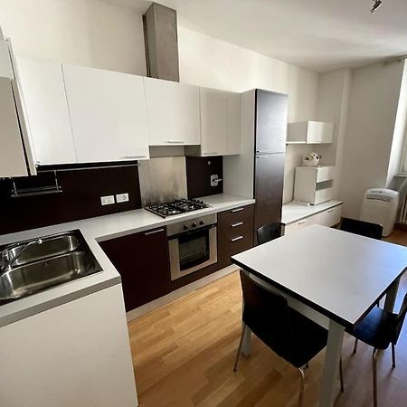 Via Milano Apartment Trieste Ngoại thất bức ảnh
