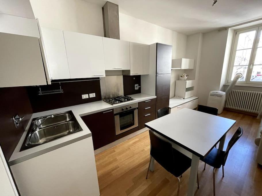 Via Milano Apartment Trieste Ngoại thất bức ảnh