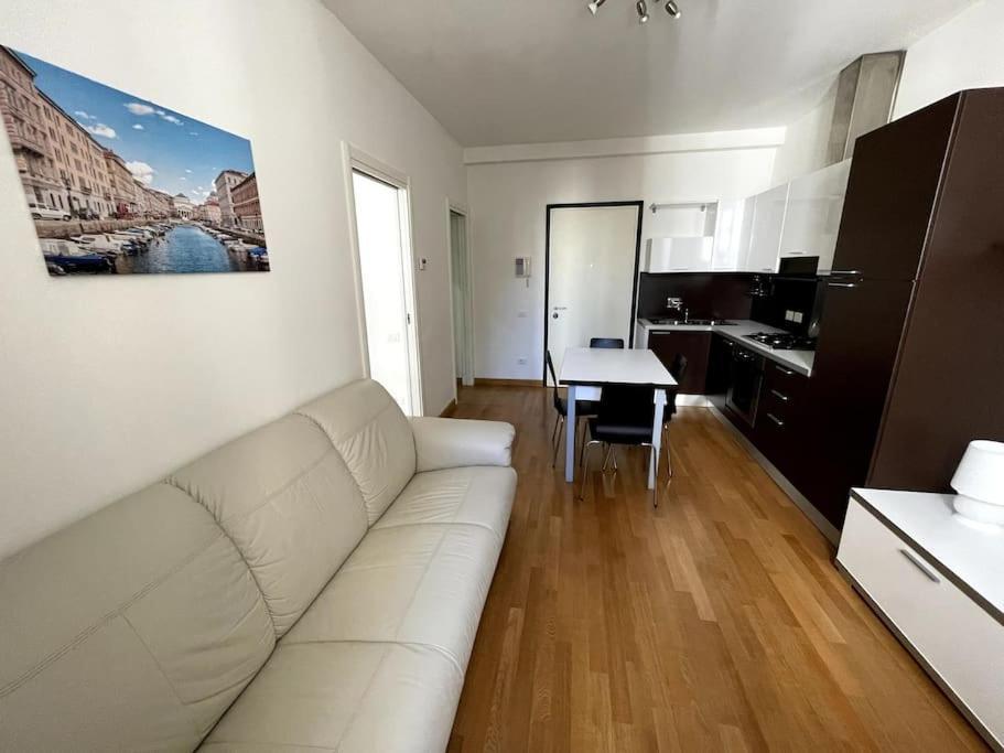 Via Milano Apartment Trieste Ngoại thất bức ảnh
